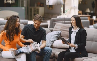 Rivestimenti dei divani: tessuti tecnici, antimacchia e manutenzione consapevole